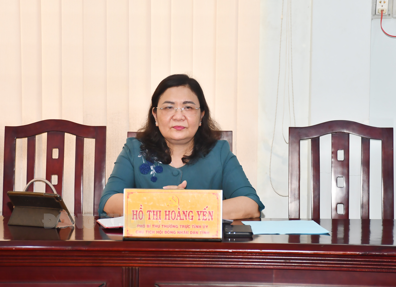 Phó bí thư Thường trực Tỉnh ủy - Chủ tịch HĐND tỉnh Hồ Thị Hoàng Yến tiếp công dân tháng 10-2023 Phó bí thư Thường trực Tỉnh ủy - phụ trách Tỉnh ủy, Chủ tịch HĐND tỉnh Hồ Thị Hoàng Yến chủ trì tiếp công dân.