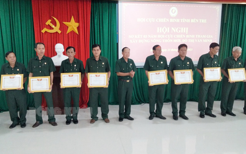 Hội Cựu chiến binh huyện Mỏ Cày Nam là một trong 10 tập thể có thành tích xuất sắc trong xây dựng nông thôn mới giai đoạn 2021 - 2023.