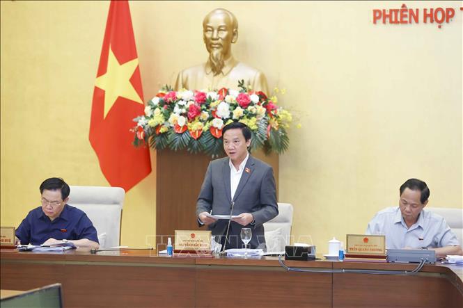 Phó chủ tịch Quốc hội Nguyễn Khắc Định phát biểu. Ảnh: Doãn Tấn/TTXVN