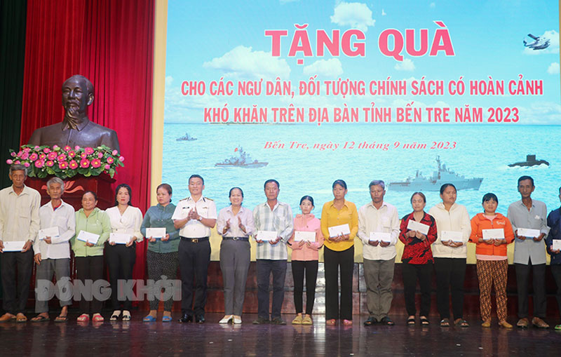 Nhiều người nghèo trên địa bàn tỉnh được quan tâm, giúp sức vượt khó vươn lên.