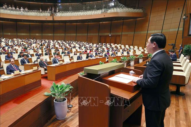 Chủ tịch Quốc hội Vương Đình Huệ phát biểu tại phiên bế mạc Kỳ họp thứ 5, Quốc hội khóa XV. Ảnh: Doãn Tấn/TTXVN