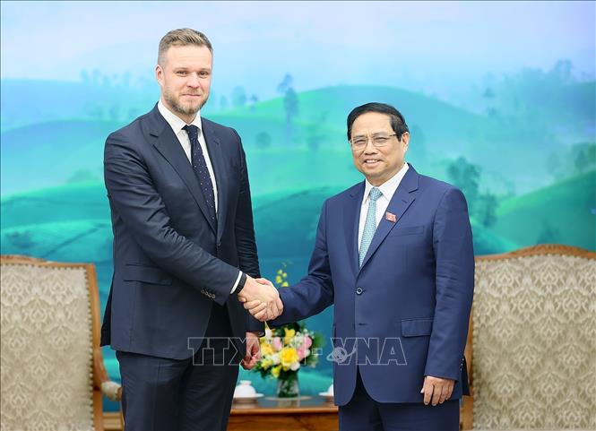 Thủ tướng Phạm Minh Chính tiếp Bộ trưởng Bộ Ngoại giao Litva Thủ tướng Phạm Minh Chính tiếp Bộ trưởng Ngoại giao Cộng hòa Litva Gabrielius Landsbergis. Ảnh: Dương Giang/TTXVN