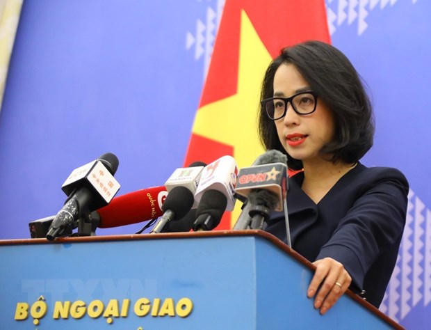 Người Phát ngôn Bộ Ngoại giao: Công dân Việt Nam ở Israel vẫn an toàn Người Phát ngôn Bộ Ngoại giao Phạm Thu Hằng trả lời câu hỏi của phóng viên trong nước và quốc tế. Ảnh: Văn Điệp/TTXVN