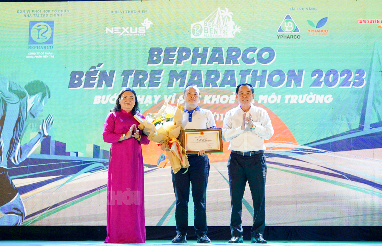 Khai mạc Giải chạy bộ Bepharco Bến Tre Marathon 2023