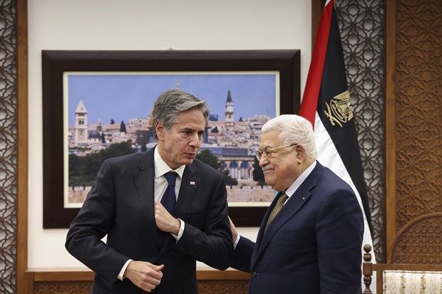 Tổng thống Palestine Mahmoud Abbas gặp Ngoại trưởng Mỹ Antony Blinken tại thành phố Ramallah ở Bở Tây, ngày 31-1-2023. (Ảnh: AP)