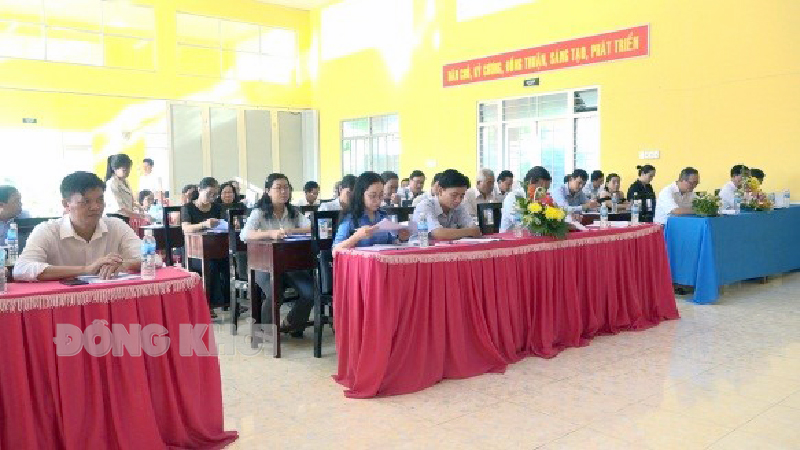 Đại biểu dự hội nghị tọa đàm. Ảnh: Ngọc Lãm.