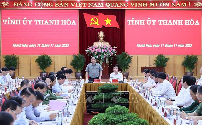 Thủ tướng Phạm Minh Chính làm việc với lãnh đạo chủ chốt tỉnh Thanh Hóa. Ảnh: Dương Giang/TTXVN