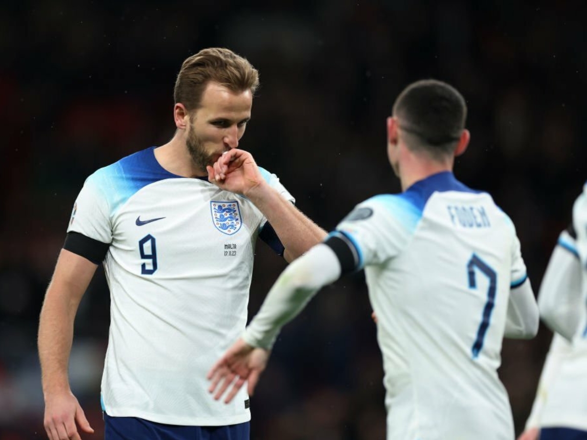 Ý tiến gần tới tấm vé dự vòng chung kết Euro 2024, Anh nhẹ nhàng đánh bại Malta Kane tiếp tục phong độ ghi bàn ấn tượng. Nguồn: Internet