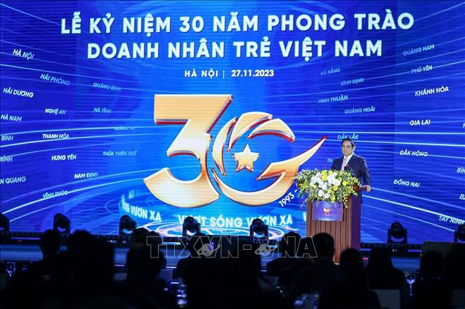 Thủ tướng: Chính phủ tiếp tục đồng hành cùng đội ngũ doanh nhân, doanh nhân trẻ Thủ tướng Phạm Minh Chính phát biểu tại buổi lễ. Ảnh: Dương Giang/TTXVN