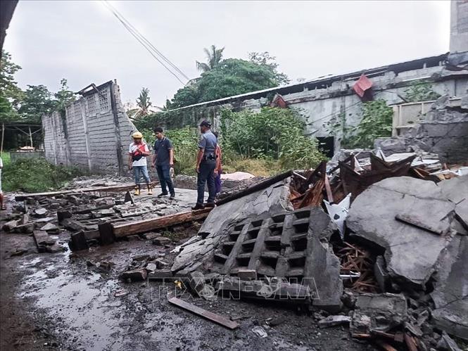 Cảnh đổ nát sau động đất ở thành phố General Santos, Philippines ngày 17-11-2023. Ảnh minh họa: THX/TTXVN