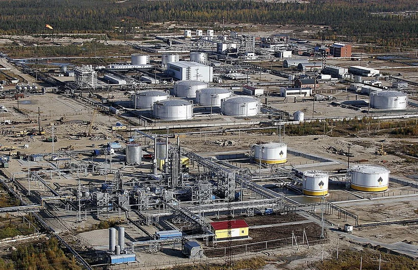 Nhà máy lọc dầu Rosneft ở thị trấn Gubkinsky, vùng Siberia thuộc Nga. Ảnh: AFP/TTXVN