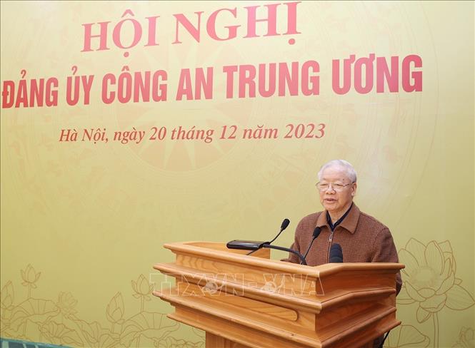 Tổng Bí thư Nguyễn Phú Trọng dự Hội nghị Đảng ủy Công an Trung ương Tổng Bí thư Nguyễn Phú Trọng phát biểu chỉ đạo hội nghị. Ảnh: Trí Dũng/TTXVN
