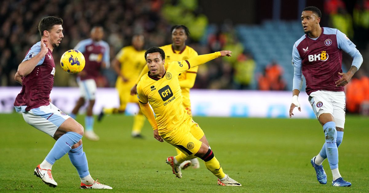 Aston Villa tạm vượt mặt Liverpool để chiếm ngôi nhì bảng Ảnh: internet