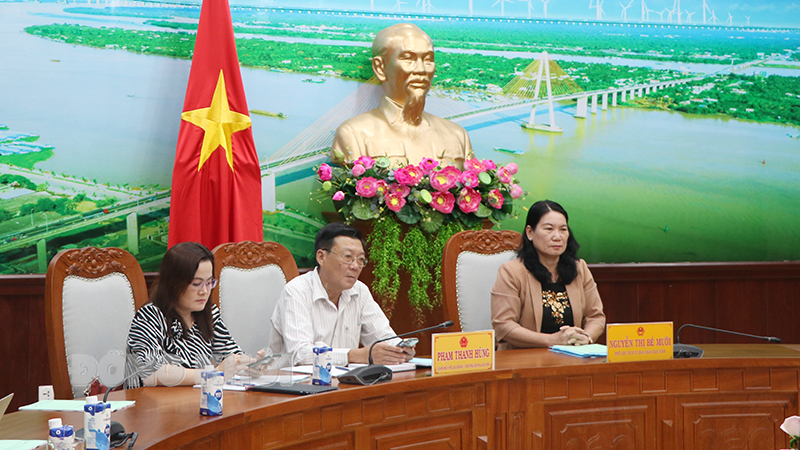 Hội nghị trực tuyến triển khai nhiệm vụ lao động, người có công và Xã hội năm 2024 Đại biểu tham dự hội nghị tại điểm cầu tỉnh Bến Tre.