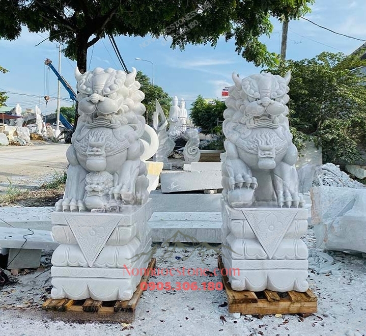 Kỳ lân đá trắng giá bao nhiêu?