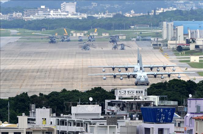 Căn cứ không quân Futenma của Lực lượng Lính thủy đánh bộ Mỹ tại Ginowan, tỉnh Okinawa, Nhật Bản. Ảnh tư liệu: AFP/TTXVN