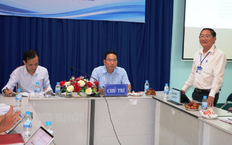 Bí thư Đảng ủy Sở - Giám đốc Sở Nông nghiệp và Phát triển nông thôn Đoàn Văn Đảnh phát biểu.