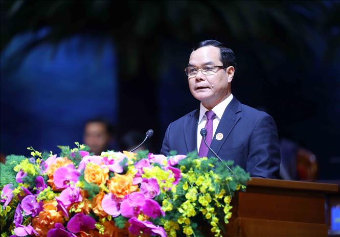 Phấn đấu tăng thêm 1 triệu đoàn viên công đoàn trong năm 2024 Chủ tịch Tổng Liên đoàn Lao động Việt Nam Nguyễn Đình Khang. Ảnh: TTXVN