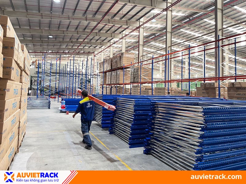 Au Viet Rack sở hữu đội ngũ nhân viên chuyên nghiệp