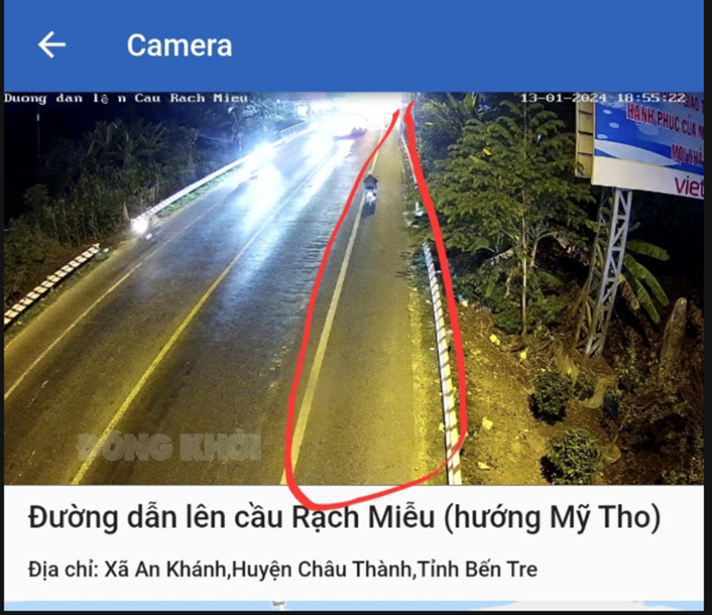 Xe ô tô đi làn xe máy như trong hình sẽ bị xử phạt. Ảnh CTV