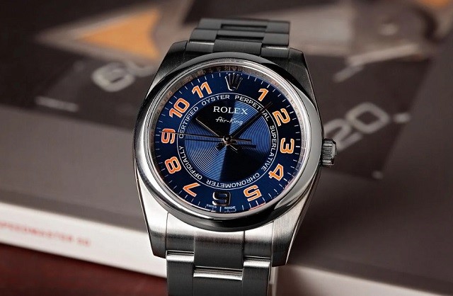 Khám phá 8 dòng đồng hồ Rolex Replica chuyên dụng, đáng mua Replica Air-King có bộ khung chế tác từ chất liệu thép Oystersteel