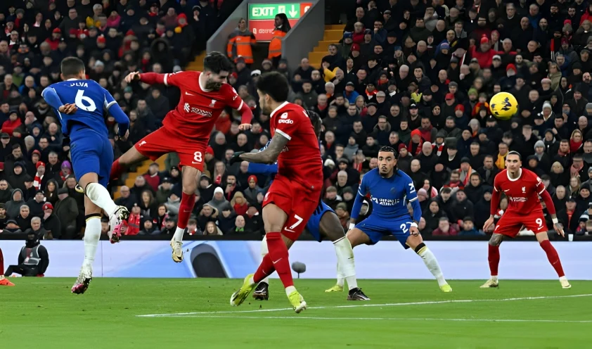 Bàn thắng thứ 3 của Szoboszlai giúp cho Liverpool cầm chắc phần thắng trước Chelsea. Ảnh: getty