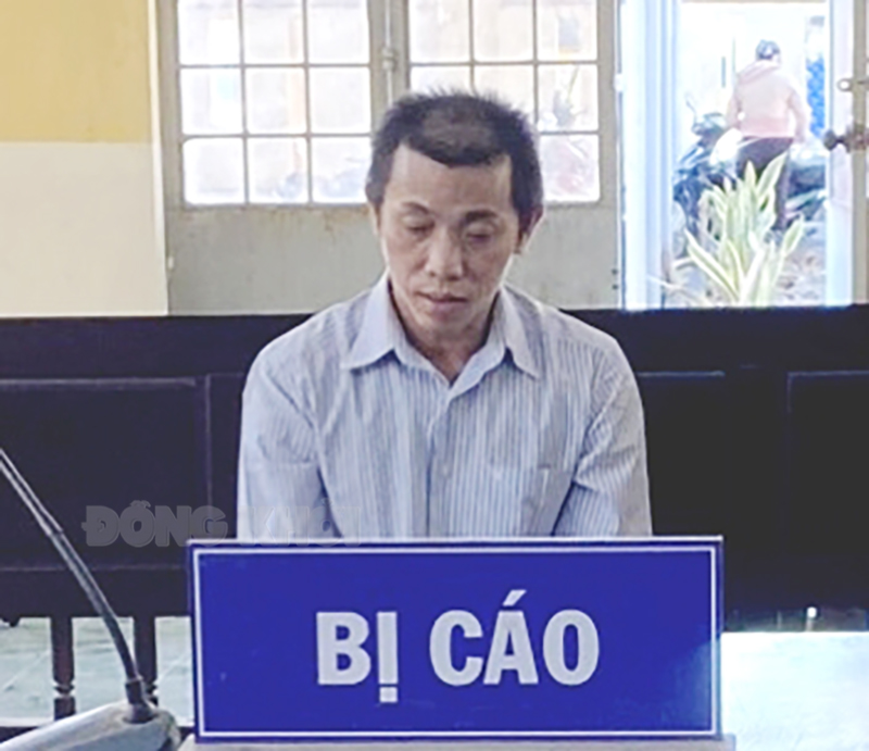 Tàng trữ ma túy bị phạt 5 năm 6 tháng tù Bị cáo Dương tại phiên tòa hình sự sơ thẩm chiều 23-2-2024.