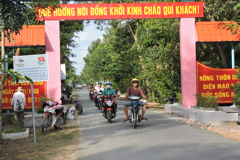 Mỏ Cày Nam quyết tâm về đích huyện nông thôn mới năm 2024 Huyện đã hoàn thành 3 điều kiện cơ bản của Bộ tiêu chí huyện NTM giai đoạn 2021 - 2025.