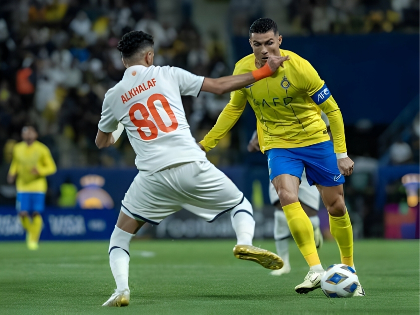 Ronaldo ghi bàn cho Al Nassr trên chấm 11m (Nguồn: Internet)