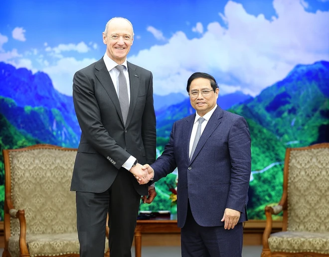 Thủ tướng Phạm Minh Chính tiếp ông Roland Busch, Chủ tịch kiêm Tổng giám đốc Tập đoàn Siemens AG. (Ảnh: Dương Giang/TTXVN)