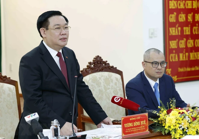 Phát triển Phú Yên thành một vùng đất “bình yên” và “phú quý” Chủ tịch Quốc hội Vương Đình Huệ phát biểu chỉ đạo buổi làm việc. (Ảnh: Nhan Sáng/TTXVN)