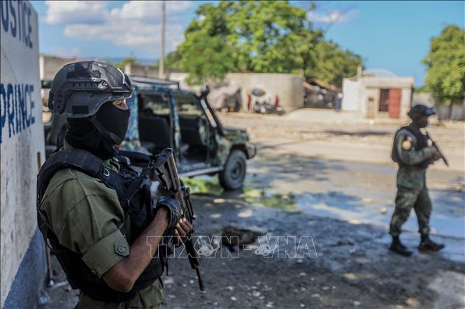 Binh sĩ Haiti gác tại thủ đô Port-au-Prince. Ảnh tư liệu: AFP/TTXVN
