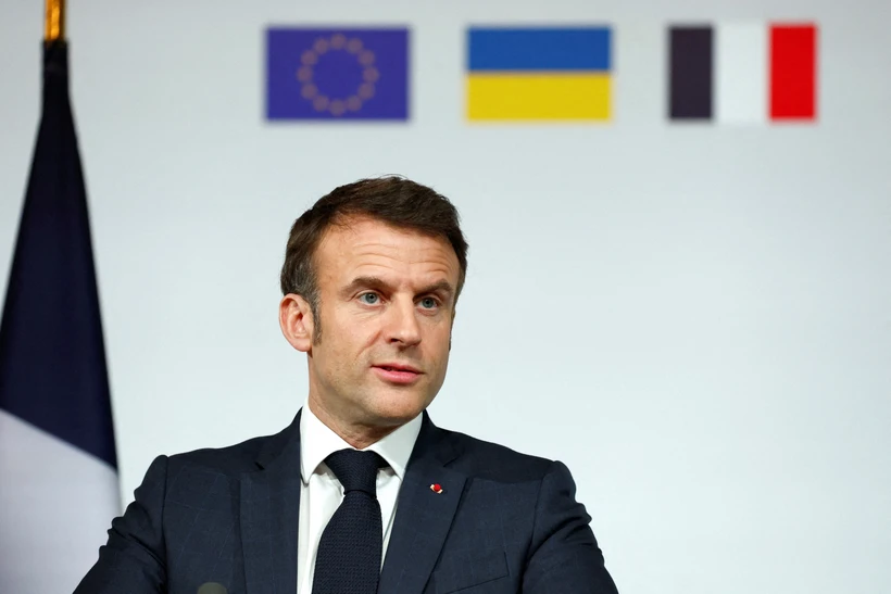 Tổng thống Pháp Emmanuel Macron trong cuộc họp báo ở Paris ngày 26-2-2024. (Ảnh: AFP/TTXVN)