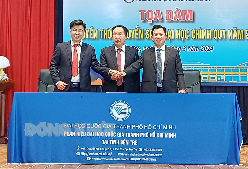 Tọa đàm truyền thông tuyển sinh đại học chính quy năm 2024 TS. Phạm Huỳnh Minh Hùng - Giám đốc Phân hiệu ĐHQG-HCM ký kết hợp tác với đơn vị đối tác