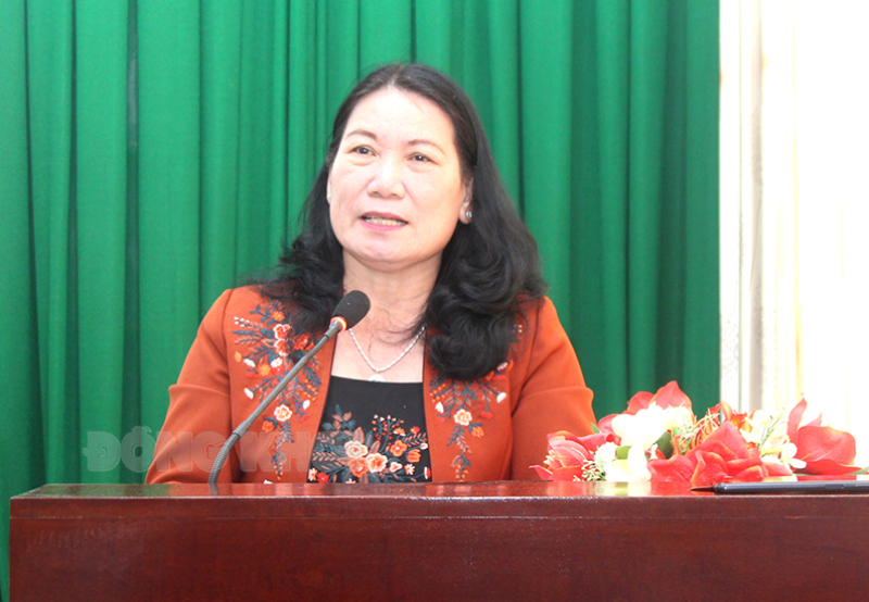 Phó chủ tịch UBND tỉnh, Chủ tịch Hội đồng Phối hợp PBGDPL tỉnh Nguyễn Thị Bé Mười phát biểu chỉ đạo hội nghị.