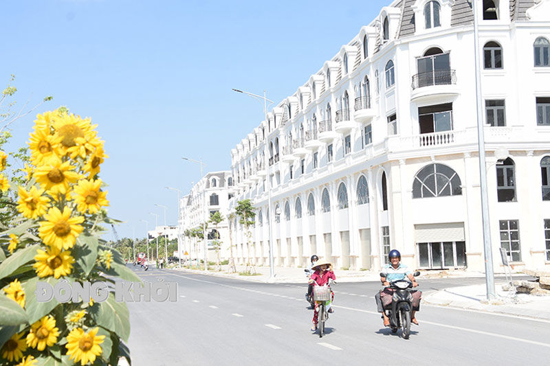 Tháo gỡ vướng mắc trong triển khai các dự án khu đô thị, nhà ở Dự án chỉnh trang khu dân cư đô thị Phú Khương góp phần chỉnh trang đô thị, tạo vẻ khang trang cho trung tâm TP. Bến Tre.