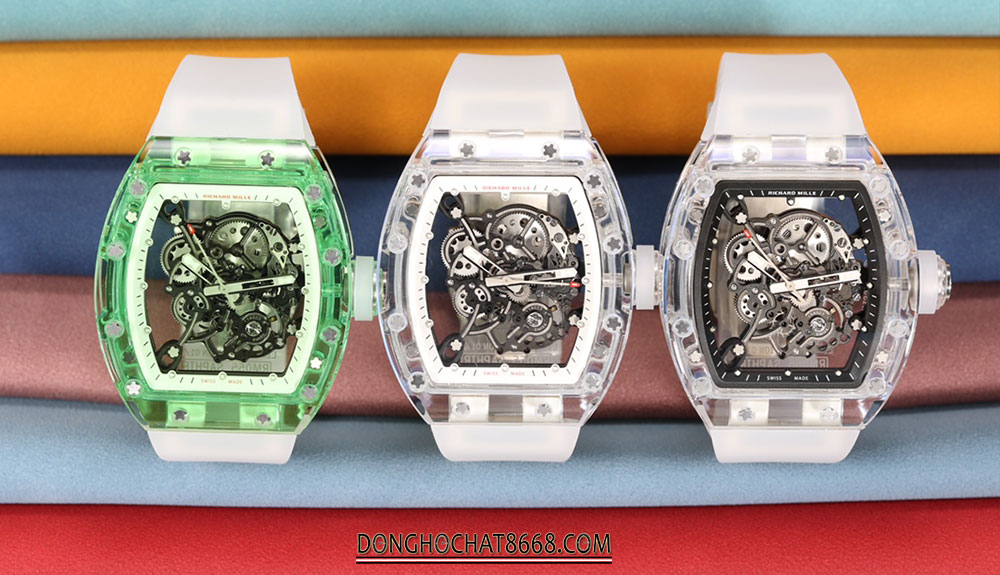 Đồng hồ Richard Mille 1:1 Replica là gì? Cùng Đồng Hồ Chất 8668 tìm hiểu nhé Đồng hồ Replica cao cấp của Richard Mille 1:1 đạt độ hoàn thiện rất cao và không có sự khác biệt đáng kể trong thiết kế ngoại hình, cỗ máy bên trong và các tính năng sản phẩm.