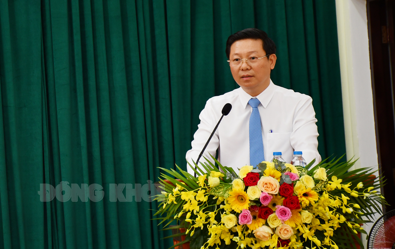 Đồng chí Trần Thanh Lâm giữ chức vụ Phó bí thư Tỉnh ủy Bến Tre Đồng chí Trần Thanh Lâm phát biểu nhận nhiệm vụ.