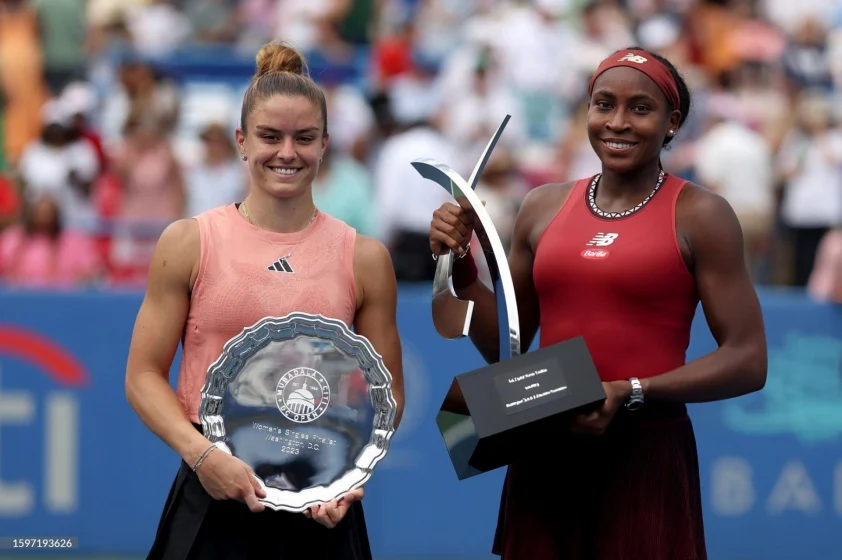 Tâm điểm bán kết nữ Indian Wells năm nay là màn đọ sức giữa Coco Gauff (phải) và Maria Sakkari (Ảnh: Getty)