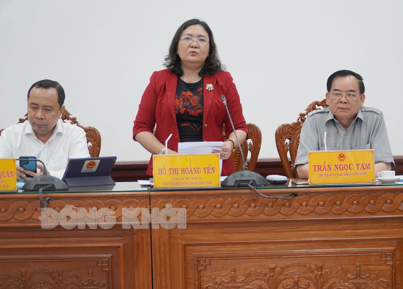 Tập trung tháo gỡ khó khăn trong xây dựng đề án xin chủ trương thành lập Trường Đại học Tây Nam Bộ Quyền Bí thư Tỉnh ủy - Chủ tịch HĐND tỉnh Hồ Thị Hoàng Yến phát biểu