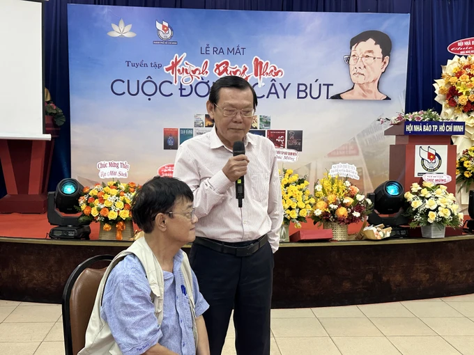 Ra mắt ấn phẩm 'Tuyển tập Huỳnh Dũng Nhân - Cuộc đời và cây bút' Theo nhà báo Nguyễn Tấn Phong, nhà báo Huỳnh Dũng Nhân là tấm gương lao động nghề nghiệp để các phóng viên, biên tập viên trẻ noi theo.