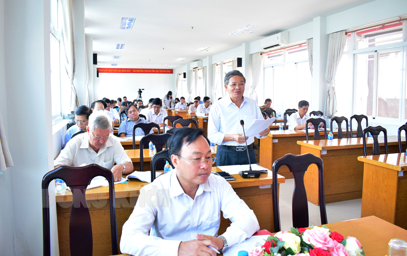 Hội nghị góp ý dự thảo Văn kiện Đại hội đại biểu MTTQ Việt Nam tỉnh lần thứ X, nhiệm kỳ 2024 - 2029 Đại biểu tham gia góp ý văn kiện tại hội nghị.