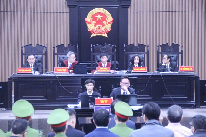 Chủ tịch Tân Hoàng Minh bị đề nghị mức án 9 -10 năm tù
