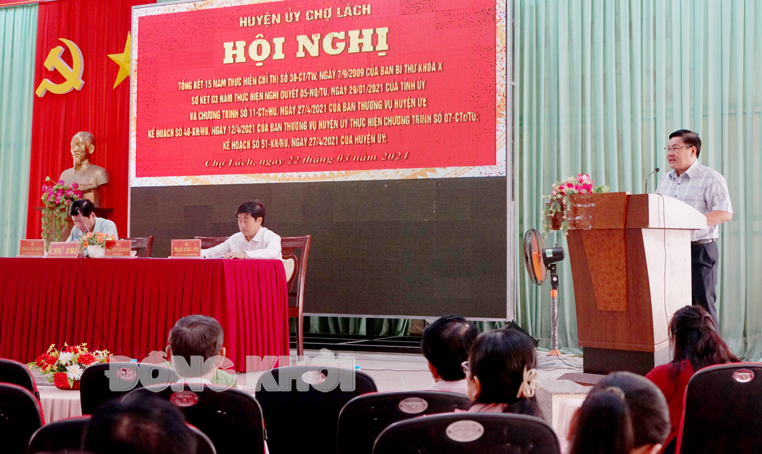 Huyện ủy Chợ Lách sơ kết, tổng kết thực hiện các chương trình chỉ thị, nghị quyết trên nhiều lĩnh vực