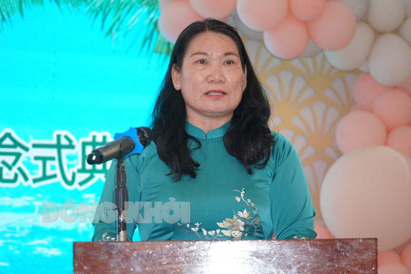 Phó chủ tịch UBND tỉnh Nguyễn Thị Bé Mười phát biểu tại chương trình