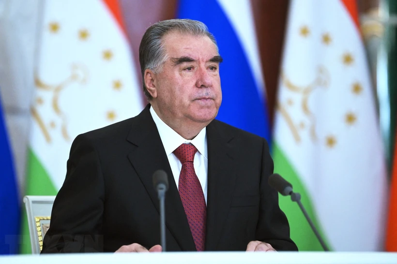 Tổng thống Tajikistan Emomali Rahmon trong một cuộc họp báo ở Moskva, Nga ngày 21-11-2023. (Ảnh: AFP/TTXVN)