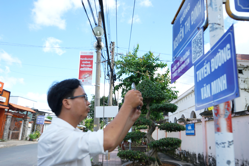 Thanh niên thời đại số