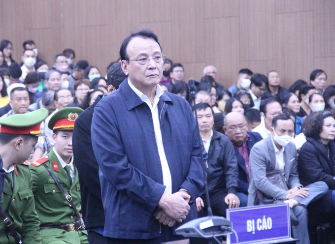 Chủ tịch HĐQT Tân Hoàng Minh lĩnh án 8 năm tù
