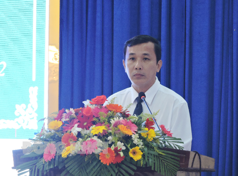 Phó bí thư Thường trực Huyện ủy - Chủ tịch HĐND huyện Huỳnh Thanh Tuấn phát biểu bế mạc kỳ họp.