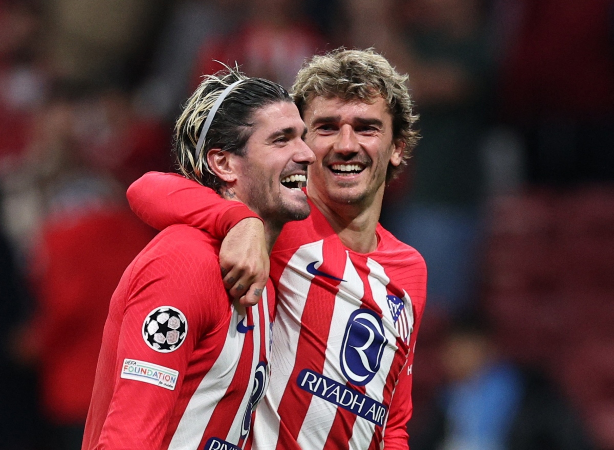 Barca và Atletico Madrid thắng hú vía Atletico Madrid thắng hú vía trước Dortmund. Ảnh: Reuters